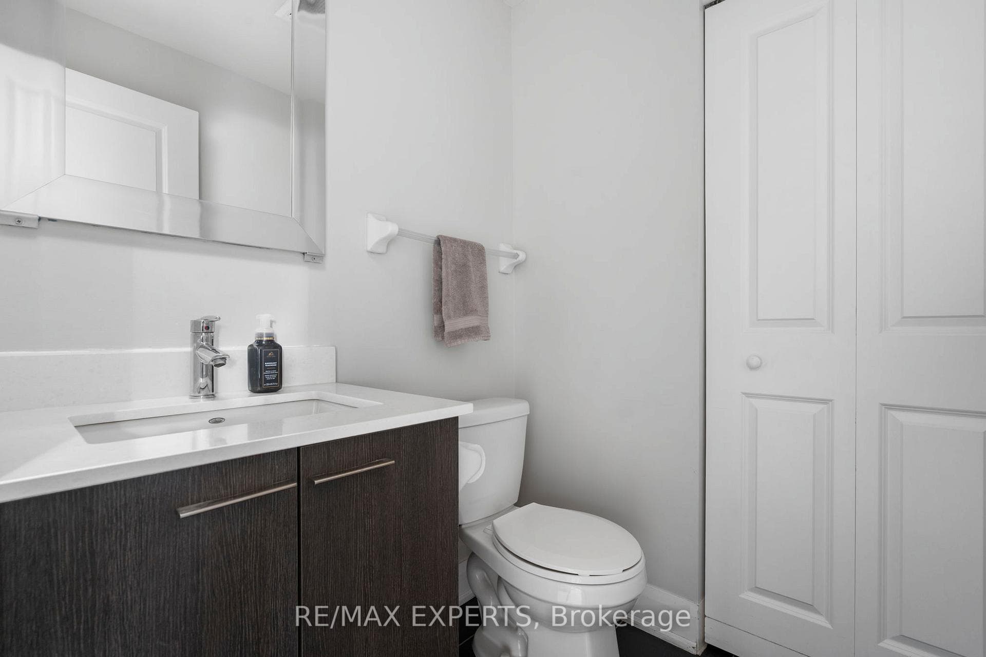 4700 Highway 7 N/A Unit 420 photo 11