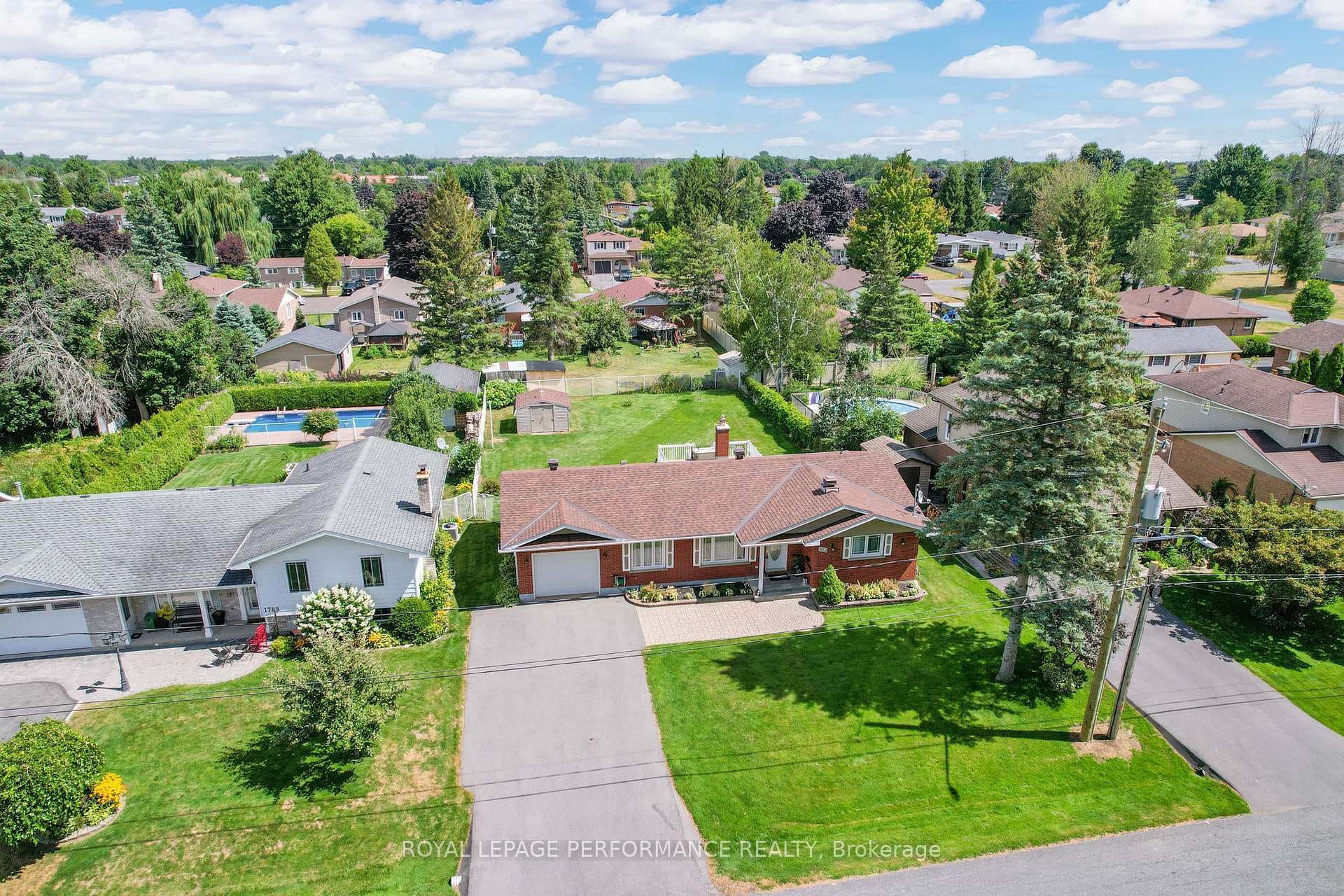 1781 Dewhurst Avenue photo 40