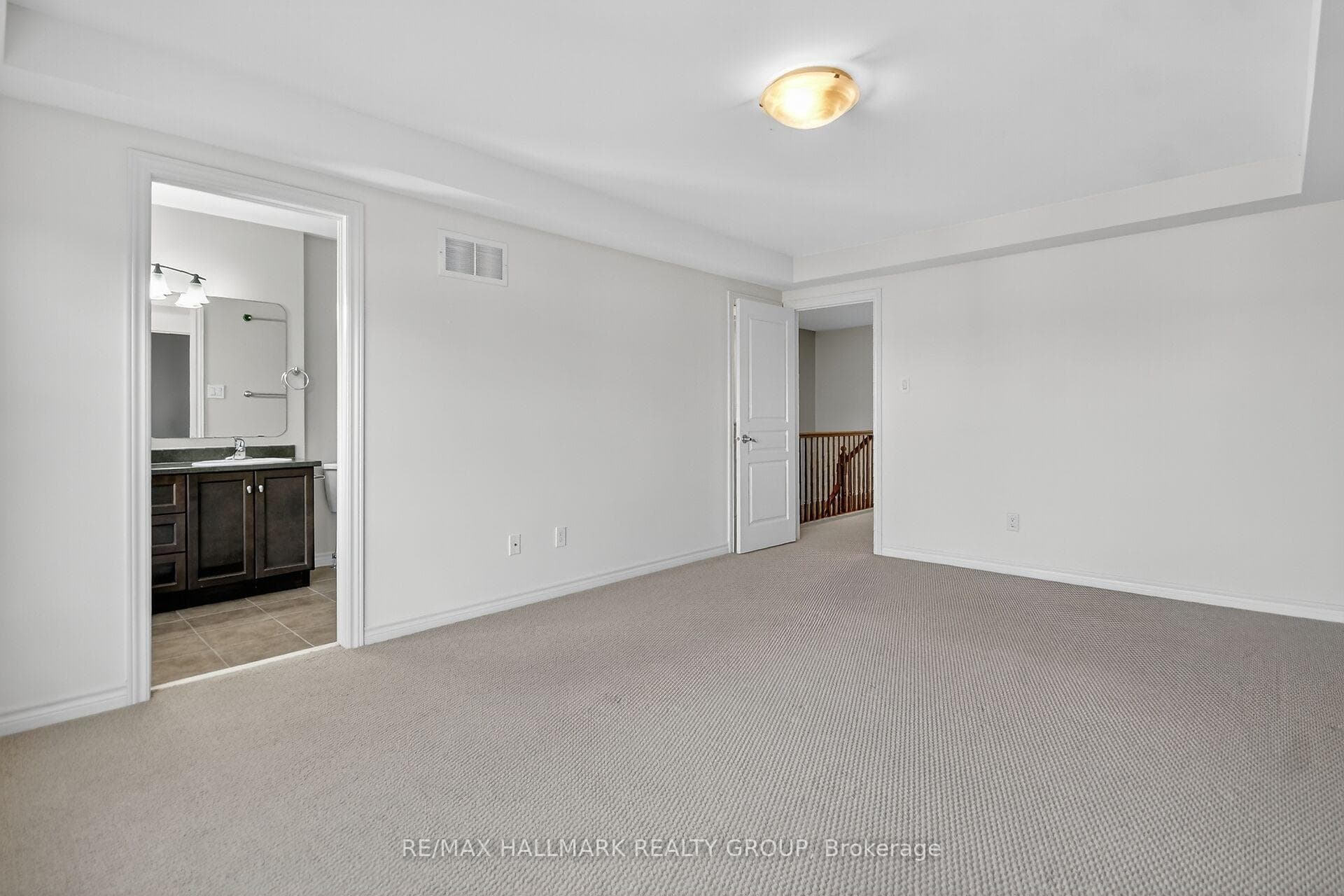55 Claridge Drive photo 22