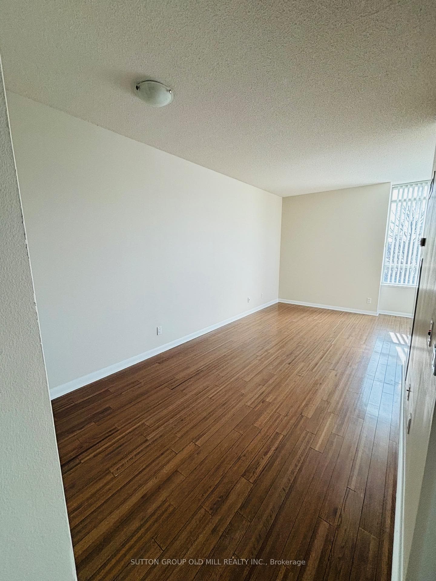 225 Sherway Gardens Road Unit 211 photo 9