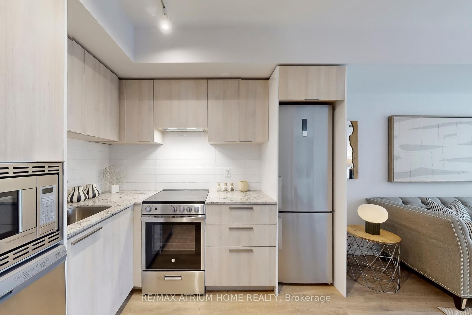 501 Yonge Street Unit 2611 photo 22