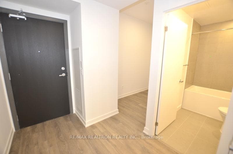 1 Cardiff Road Unit 503 photo 3