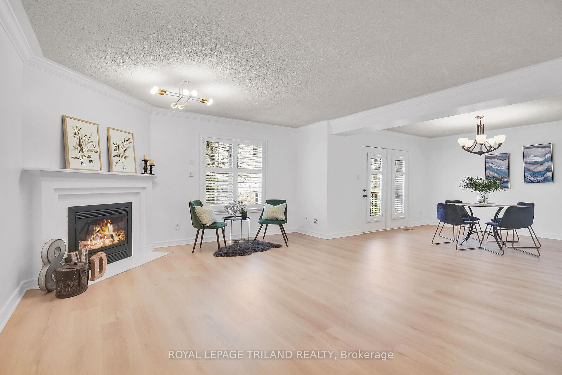 410 Ambleside Drive Unit 44 photo 9
