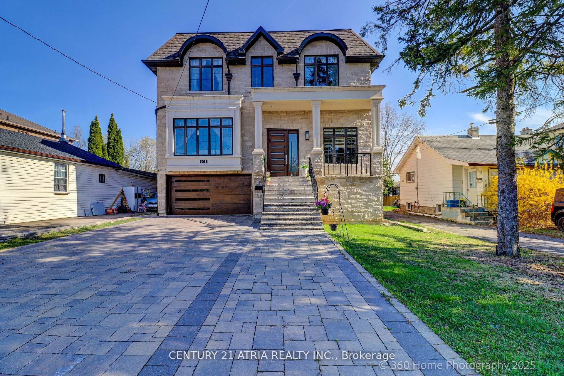 101 Spruce Avenue photo 1