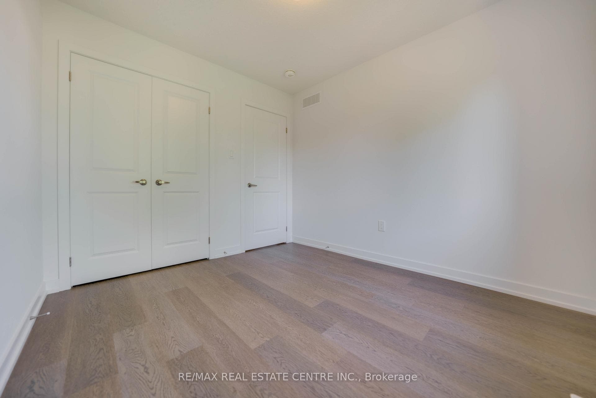 350 River Road Unit 23 photo 29