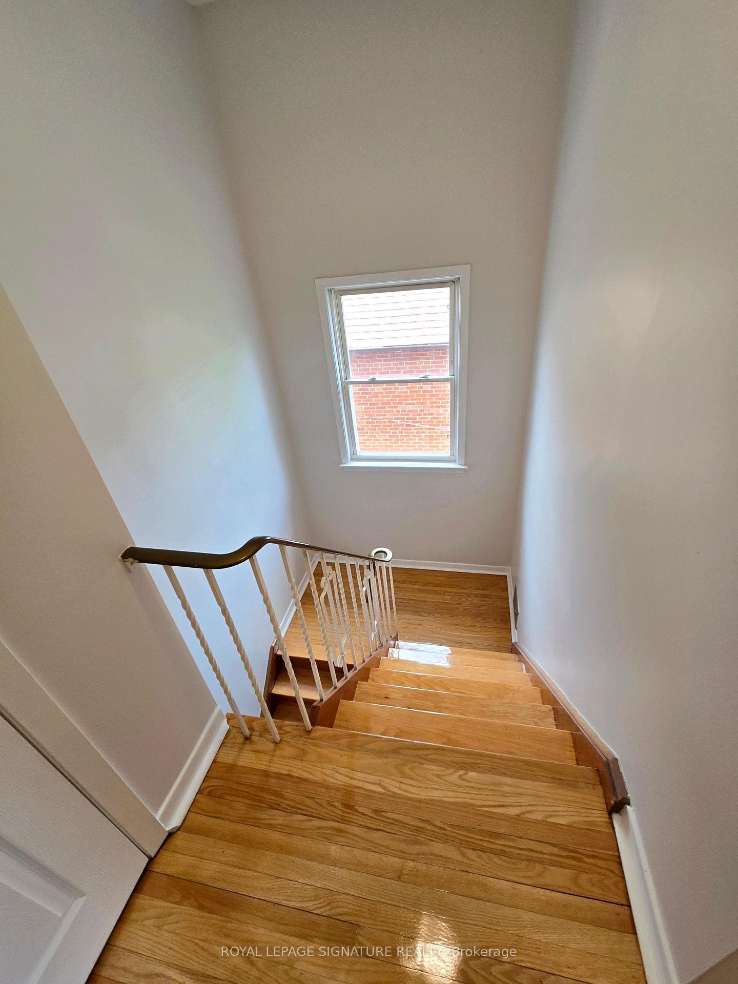 25 Manitoba Street Unit Main photo 19