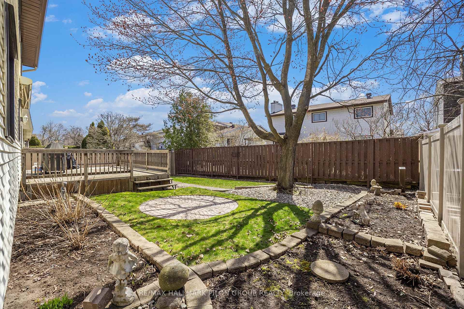 1164 Bordeau Grove photo 28