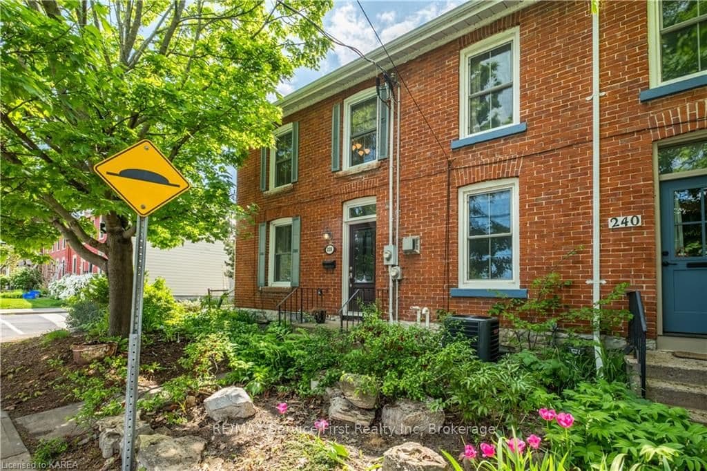 238 RIDEAU Street photo 1