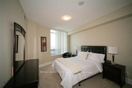 330 Burnhamthorpe Road Unit 3207 photo 14