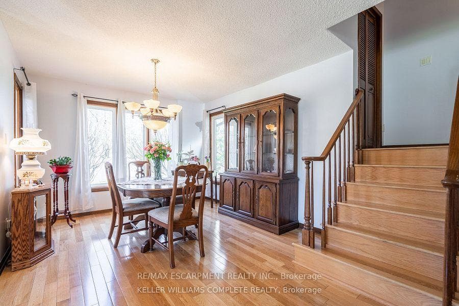 52 Greenmeadow Court photo 6