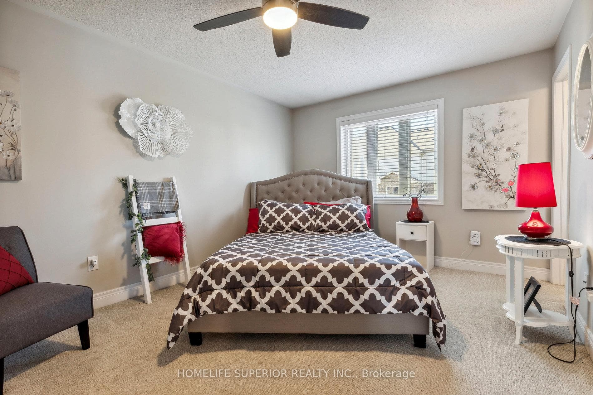 58 Dewell Crescent photo 21