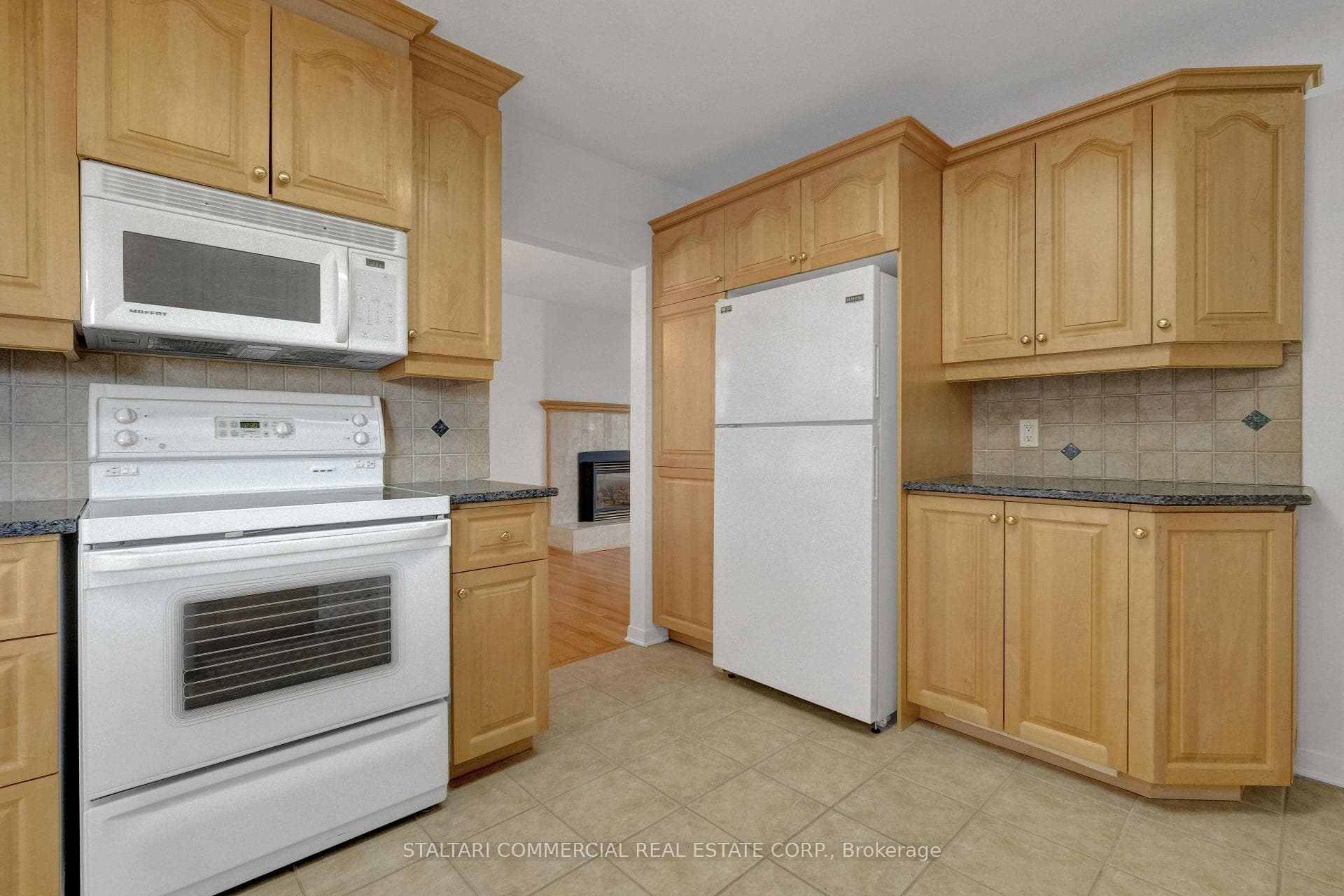 1156 Deer Park Road photo 8