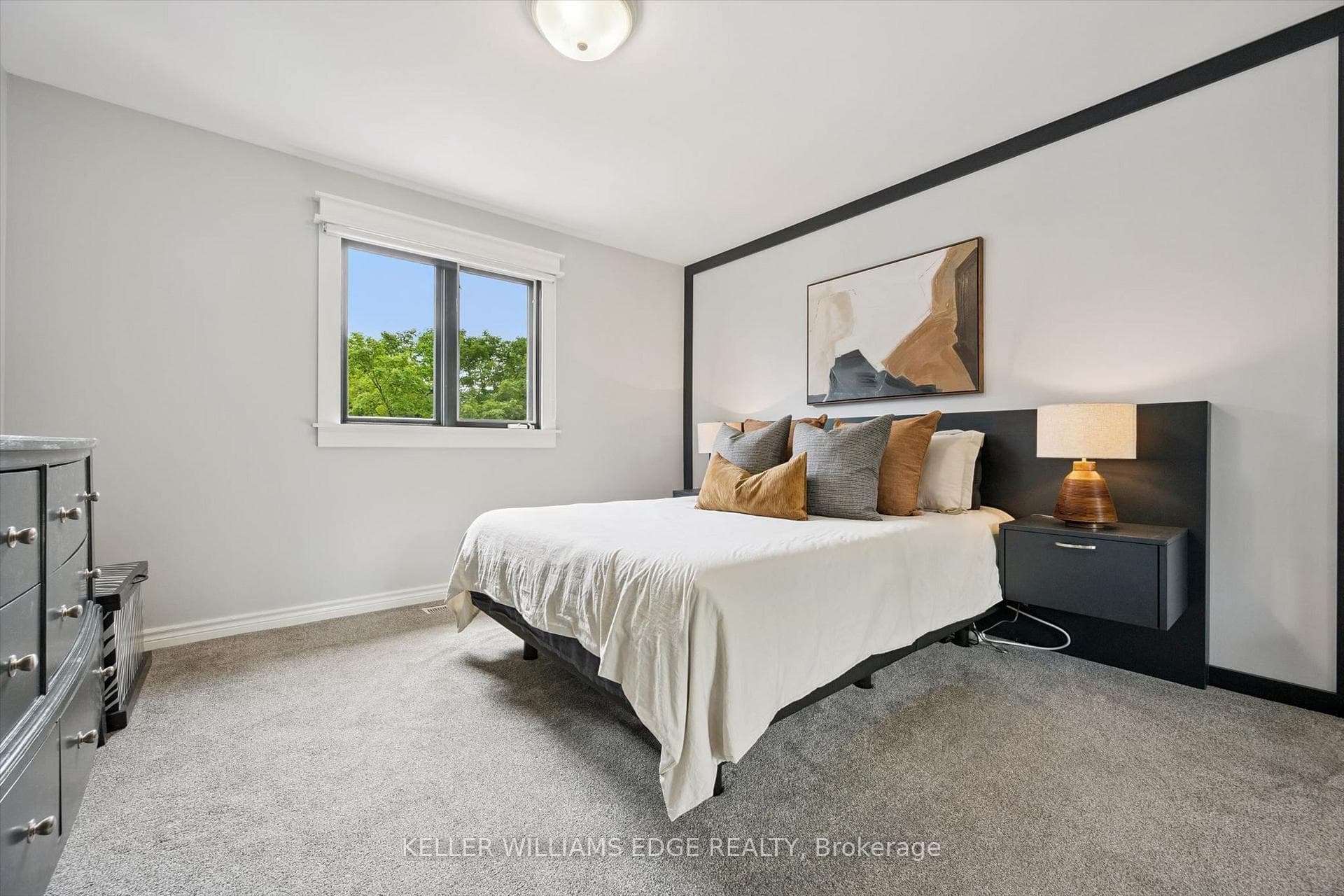 495 Tipperton Crescent photo 21