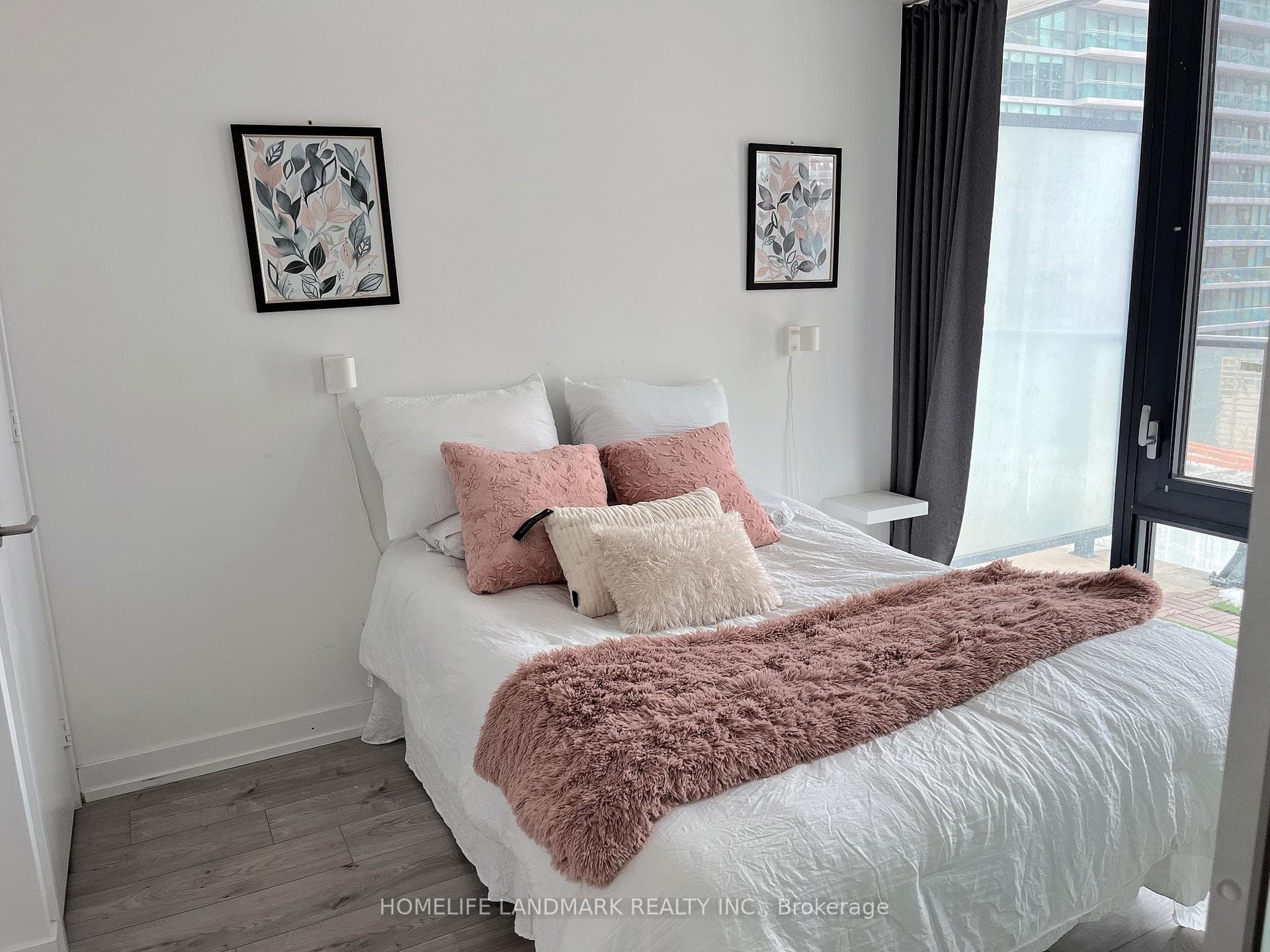 161 Roehampton Avenue Unit 507 photo 4