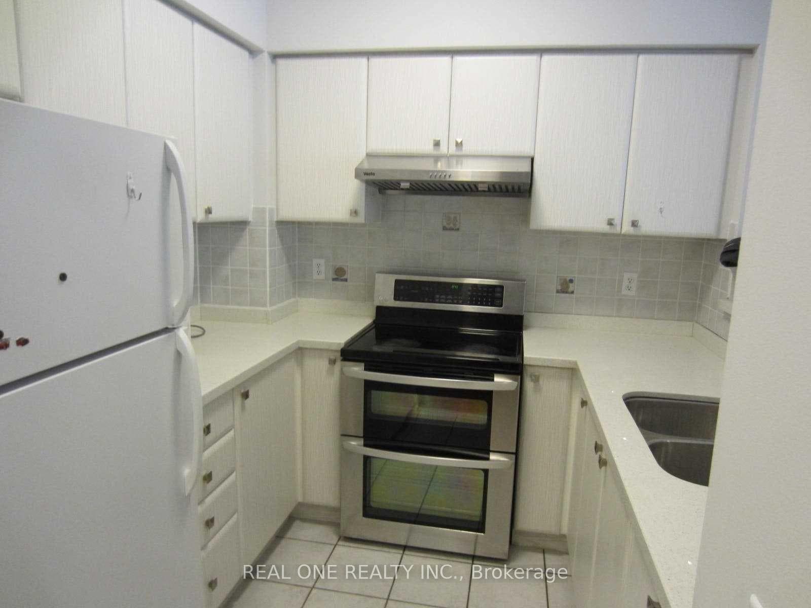 6 Cox Boulevard Unit 5 photo 5