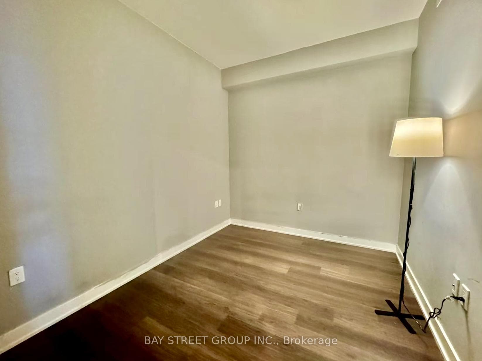 27 Bathurst Street Unit 1514 photo 6