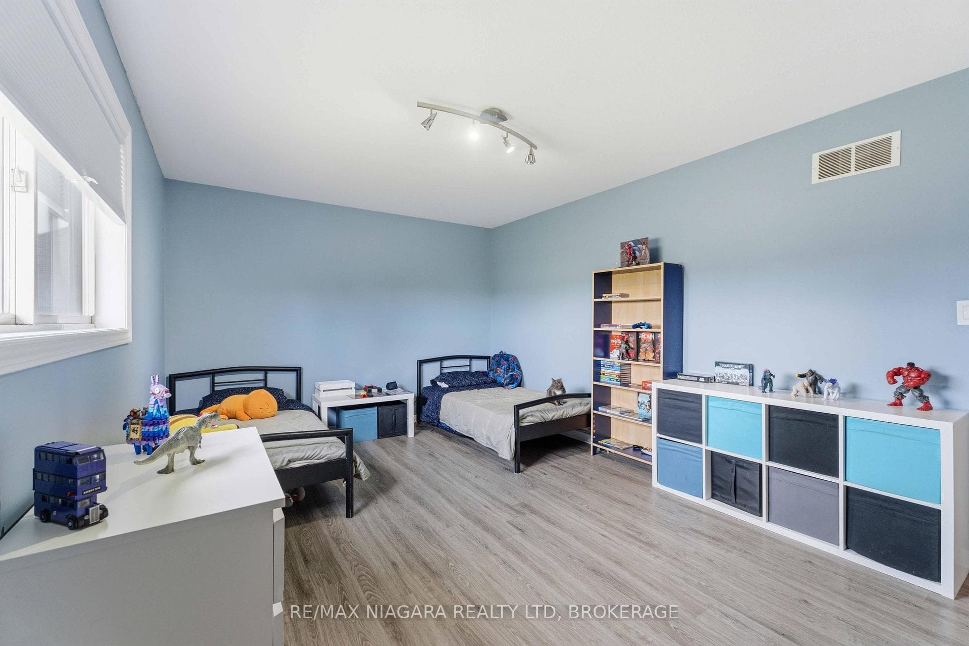 661 Carl Road photo 14