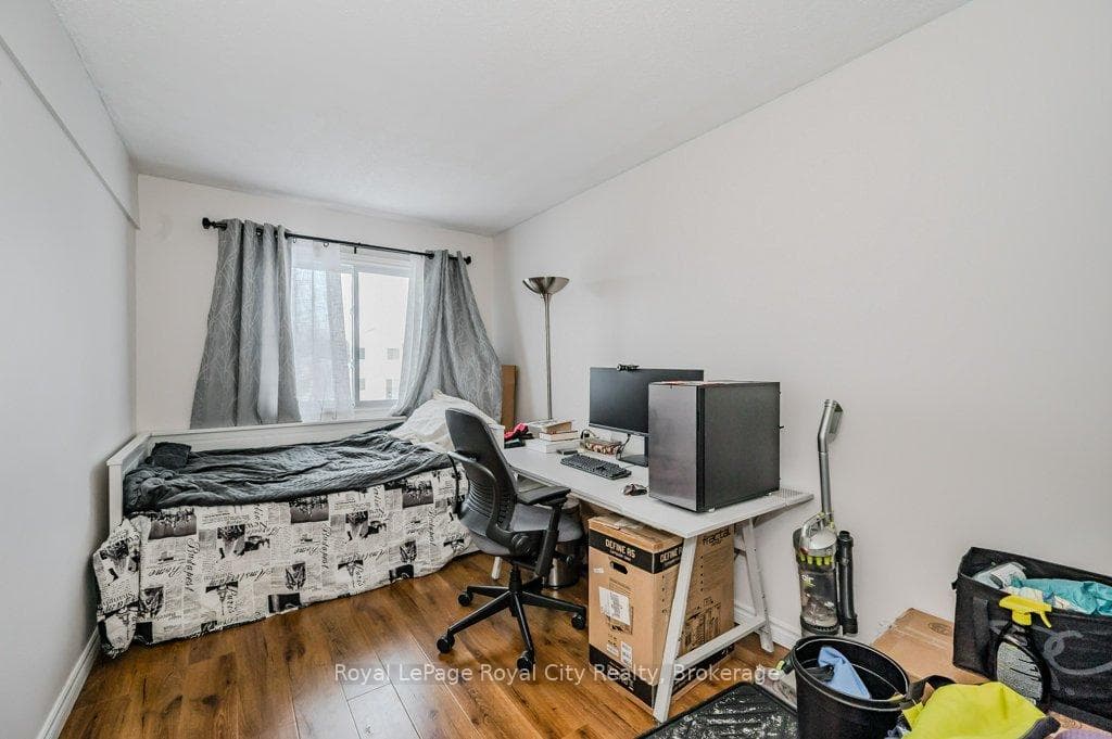 460 Janefield Avenue Unit 229 photo 21