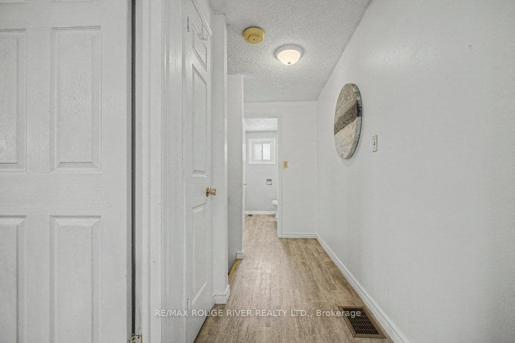 607 Carlisle Street photo 29