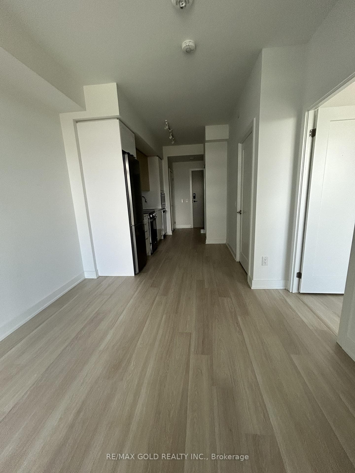 5105 Hurontario Street Unit 809 photo 21
