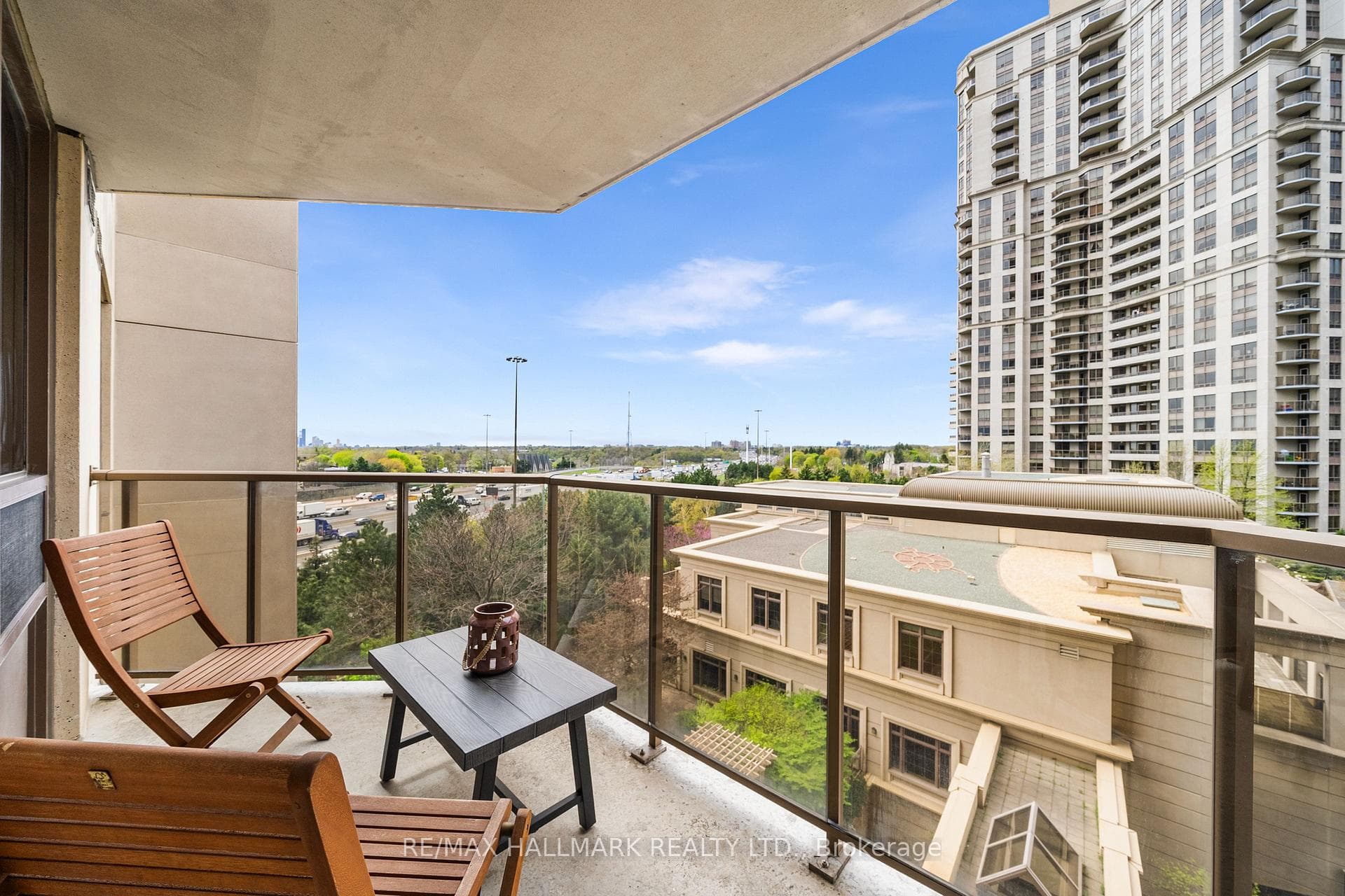 80 Harrison Garden Boulevard Unit 623 photo 17