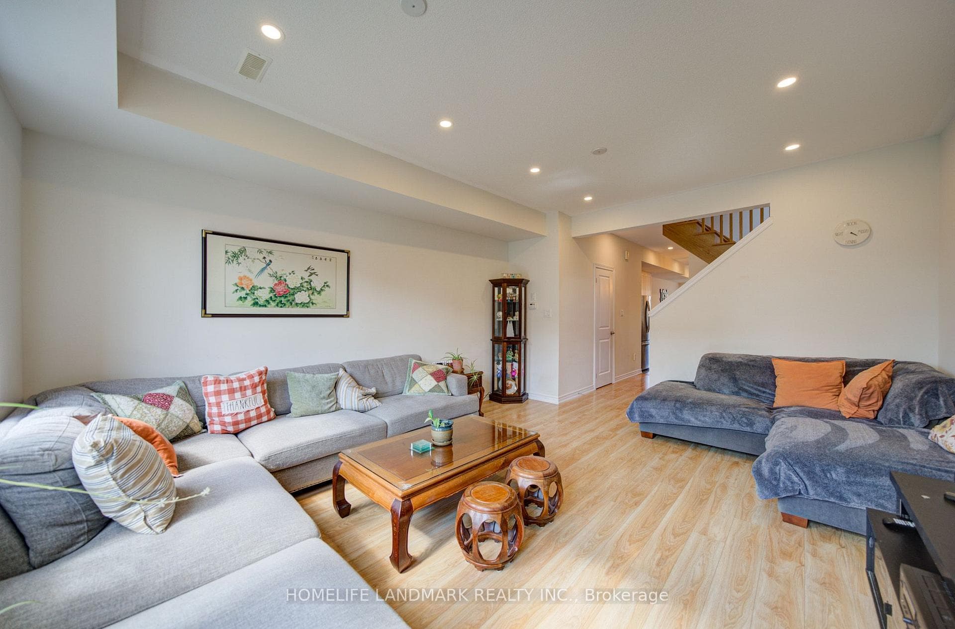 97 Cornell Centre Boulevard photo 26