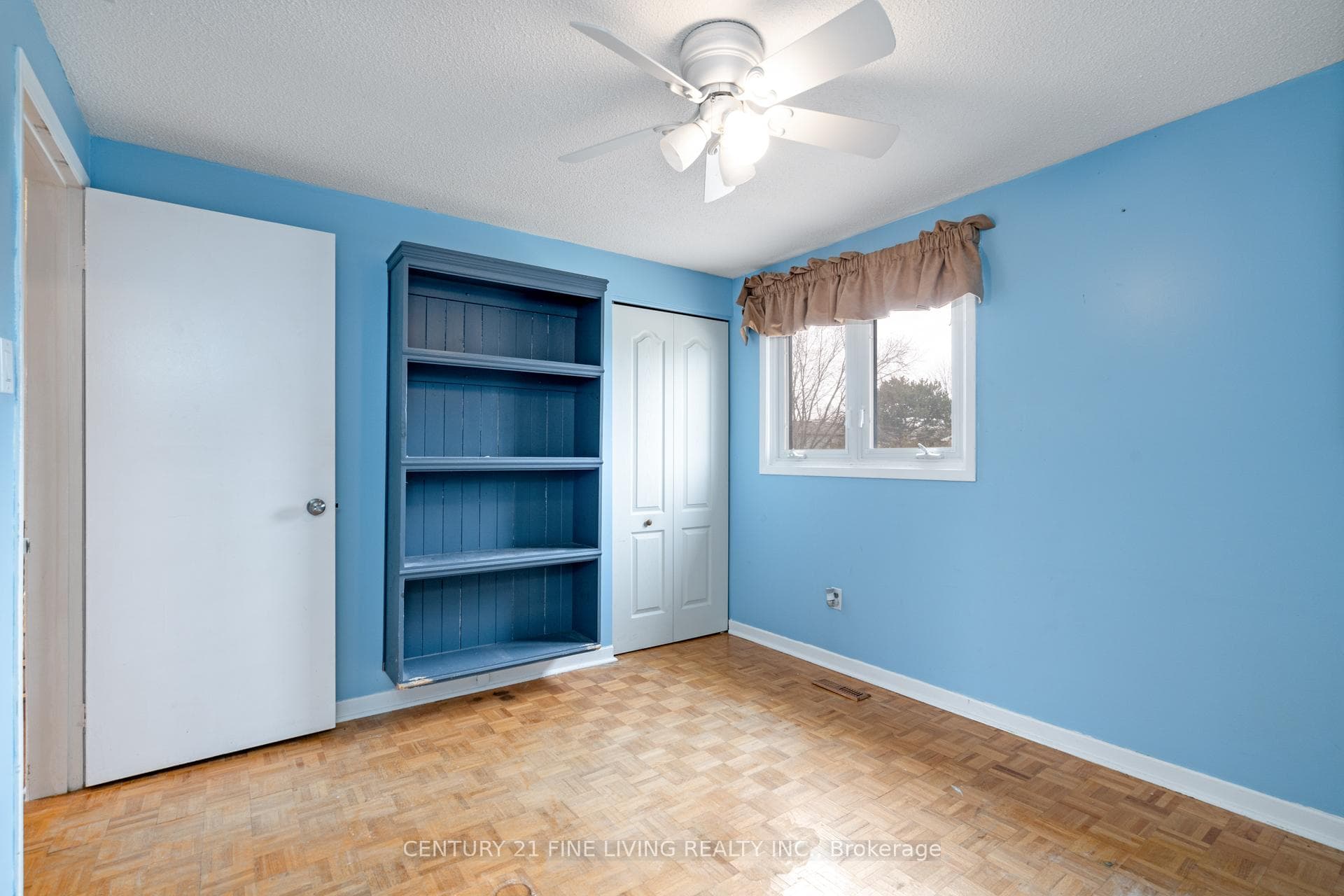 2520 Spruce Needle Drive photo 16