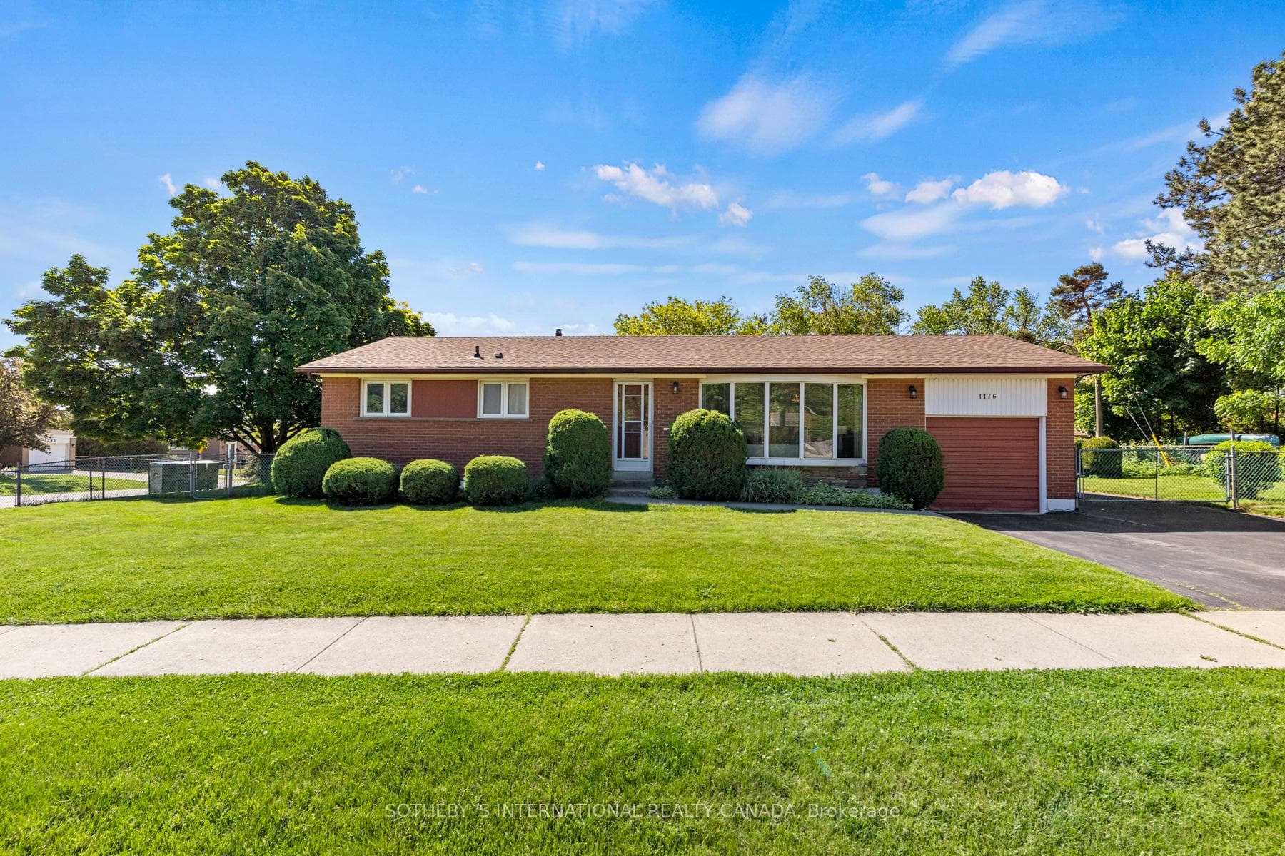 1176 Grange Road photo 30