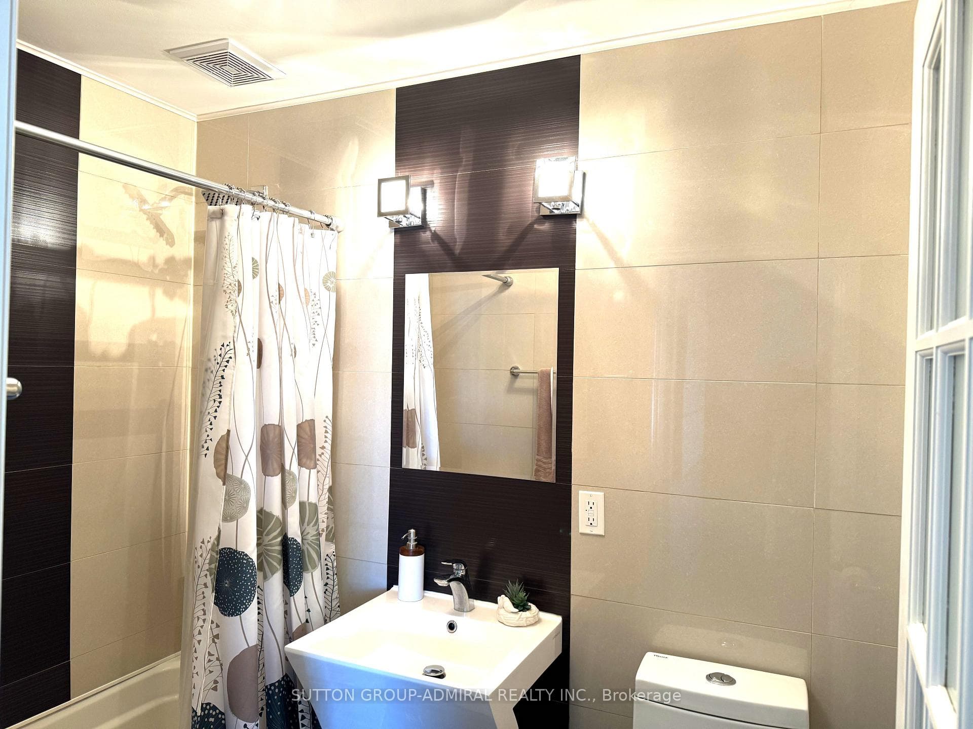 35 Coppermill Drive photo 41