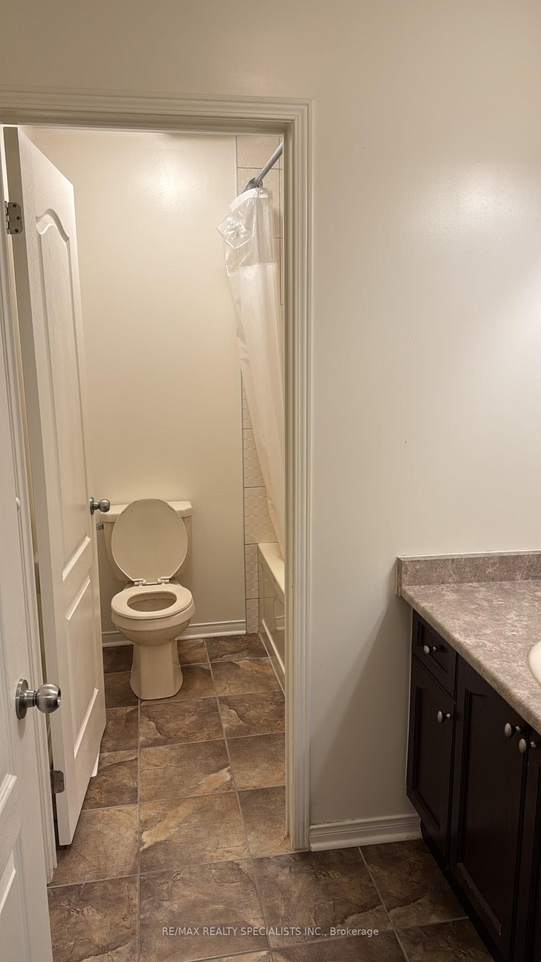 17 Westowanis Drive photo 12