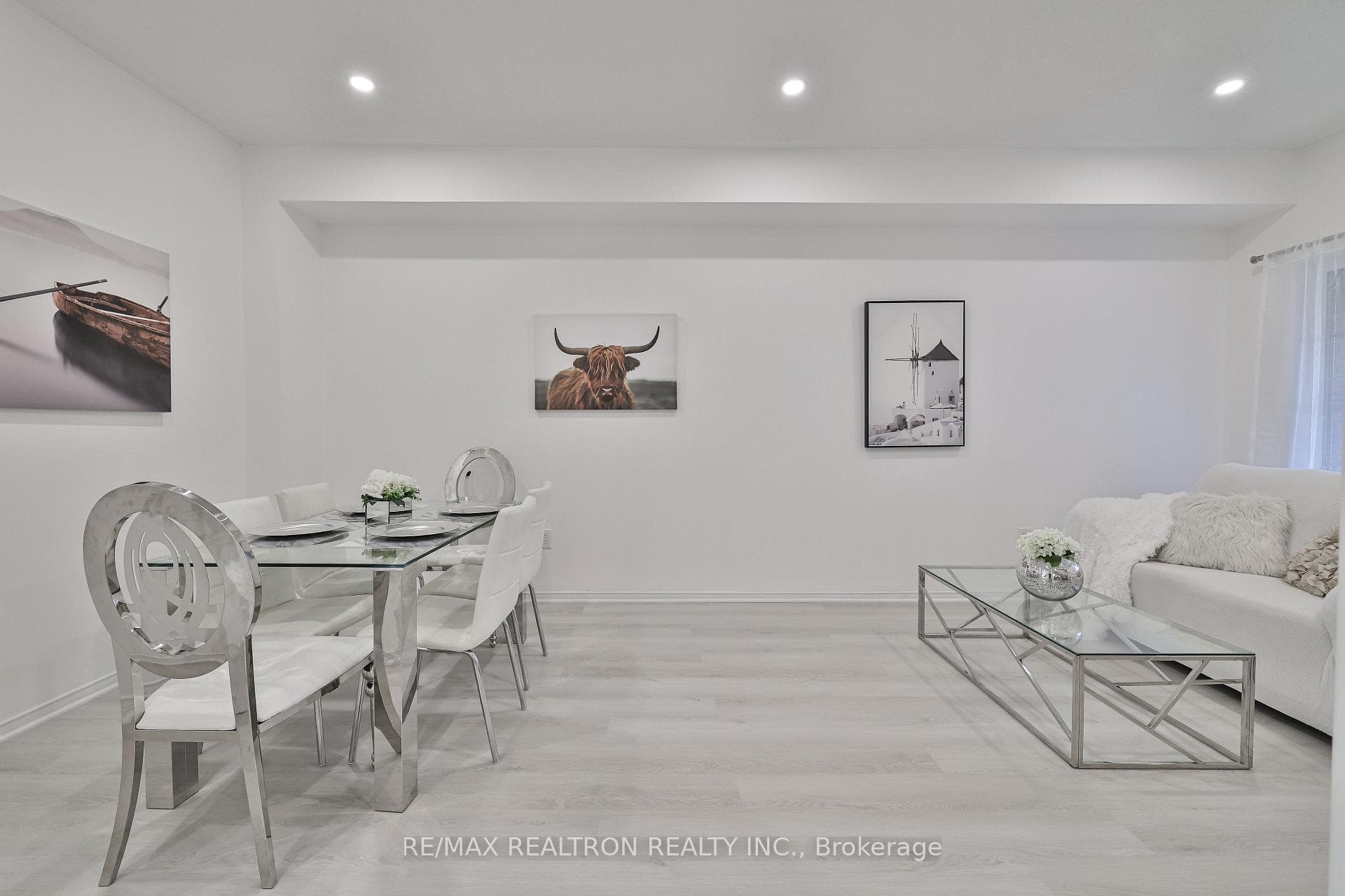 12 Debonair Street photo 6