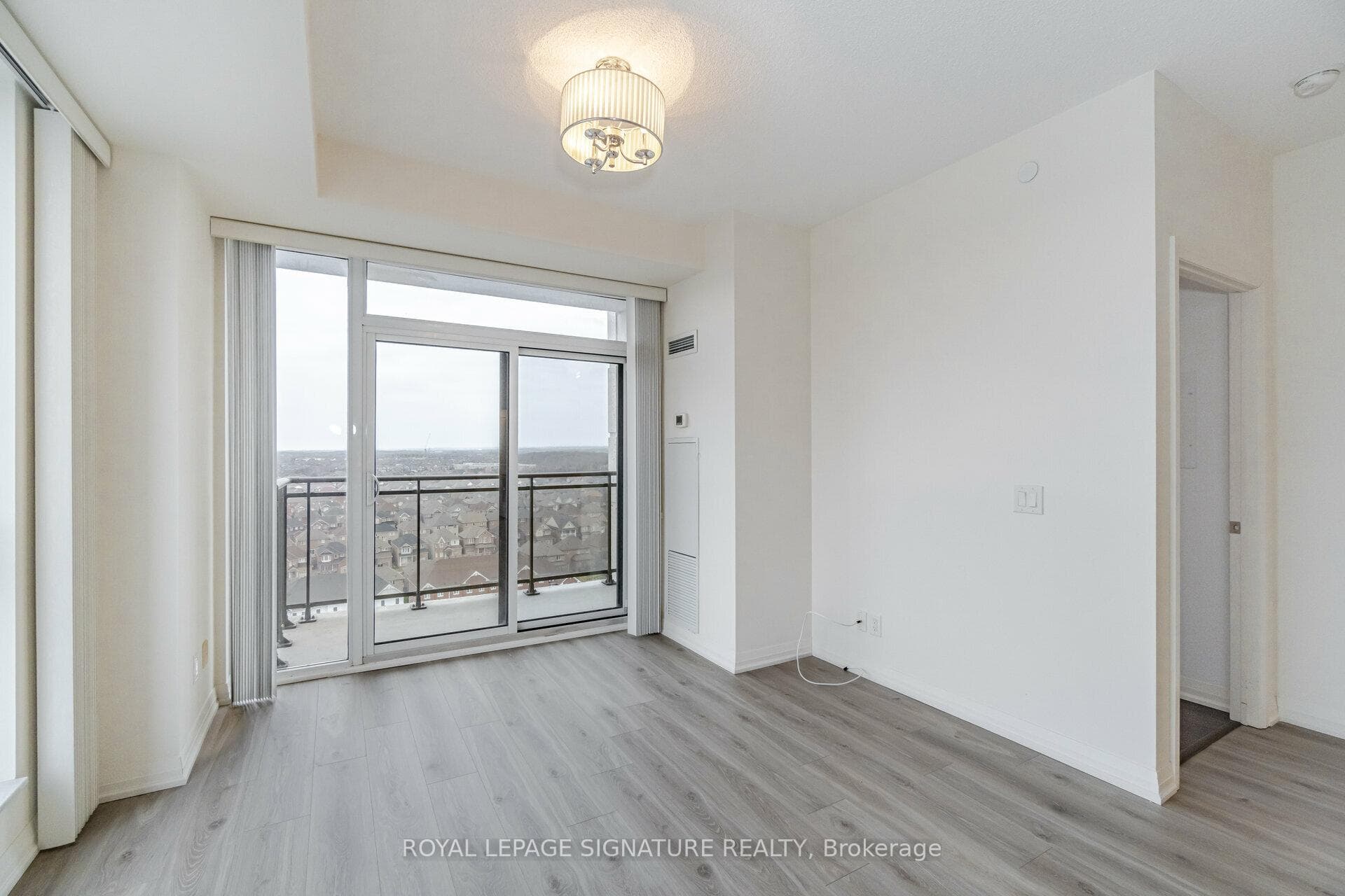 9500 Markham Road Unit 1605 photo 15