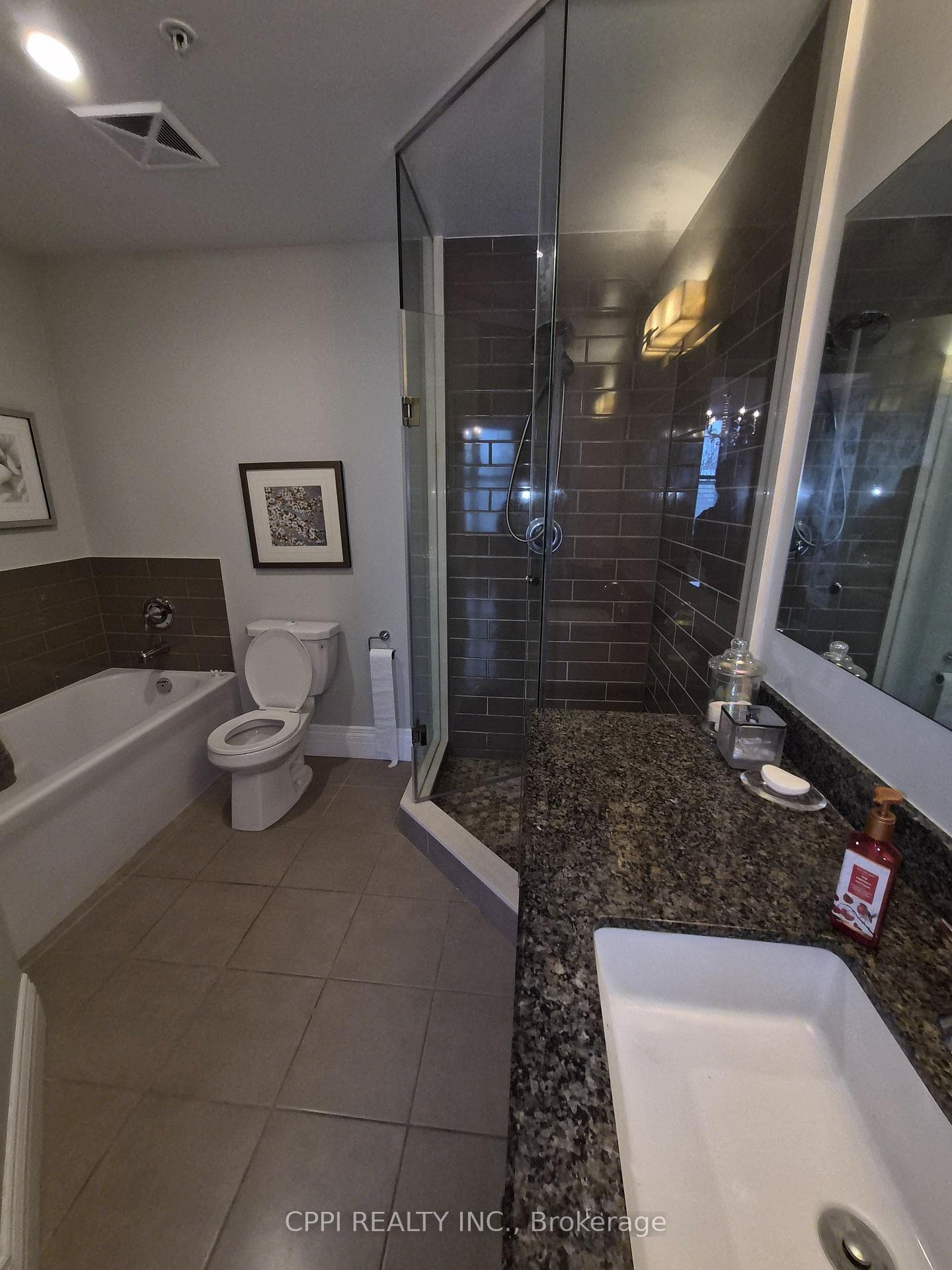 Ensuite Bathroom