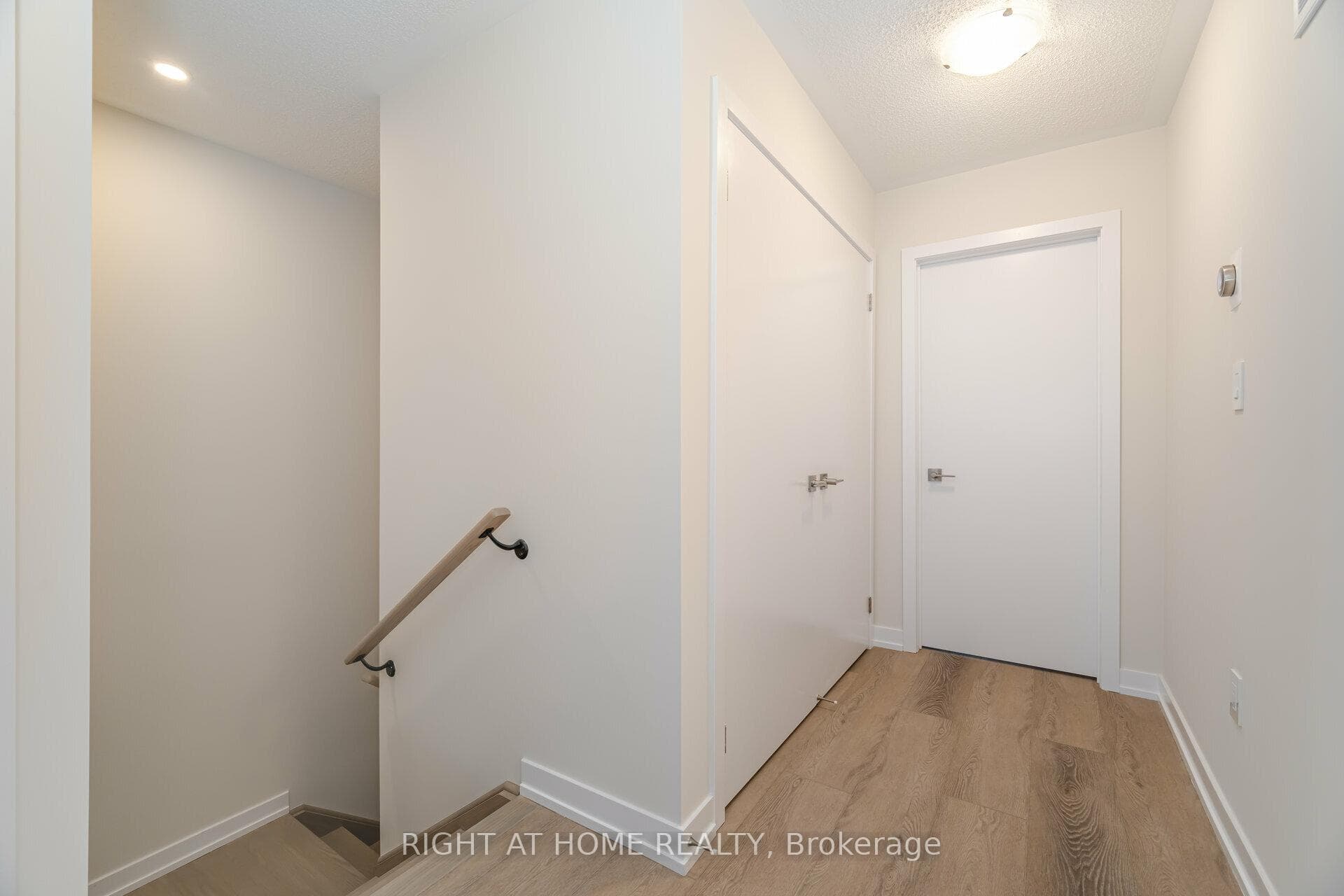 1318 Shevchenko Boulevard photo 17