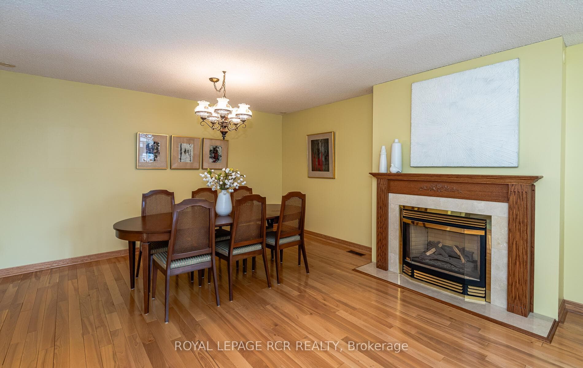258 Lloyd Avenue photo 8