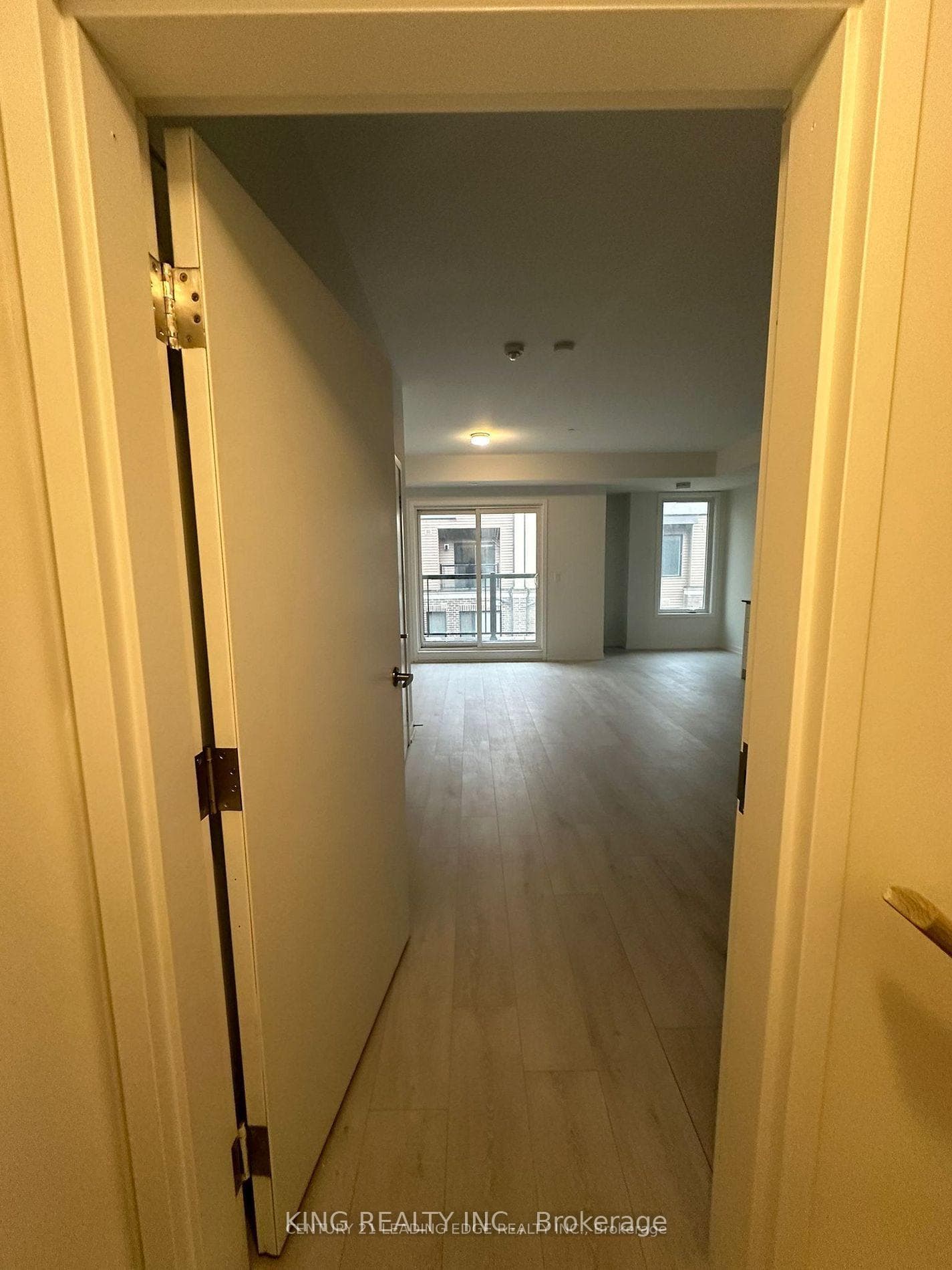 3409 Ridgeway Drive Unit 32 photo 14
