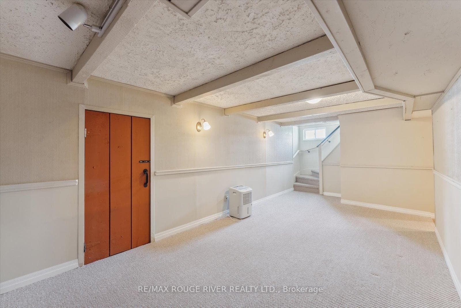 722 Gaspe Avenue photo 23