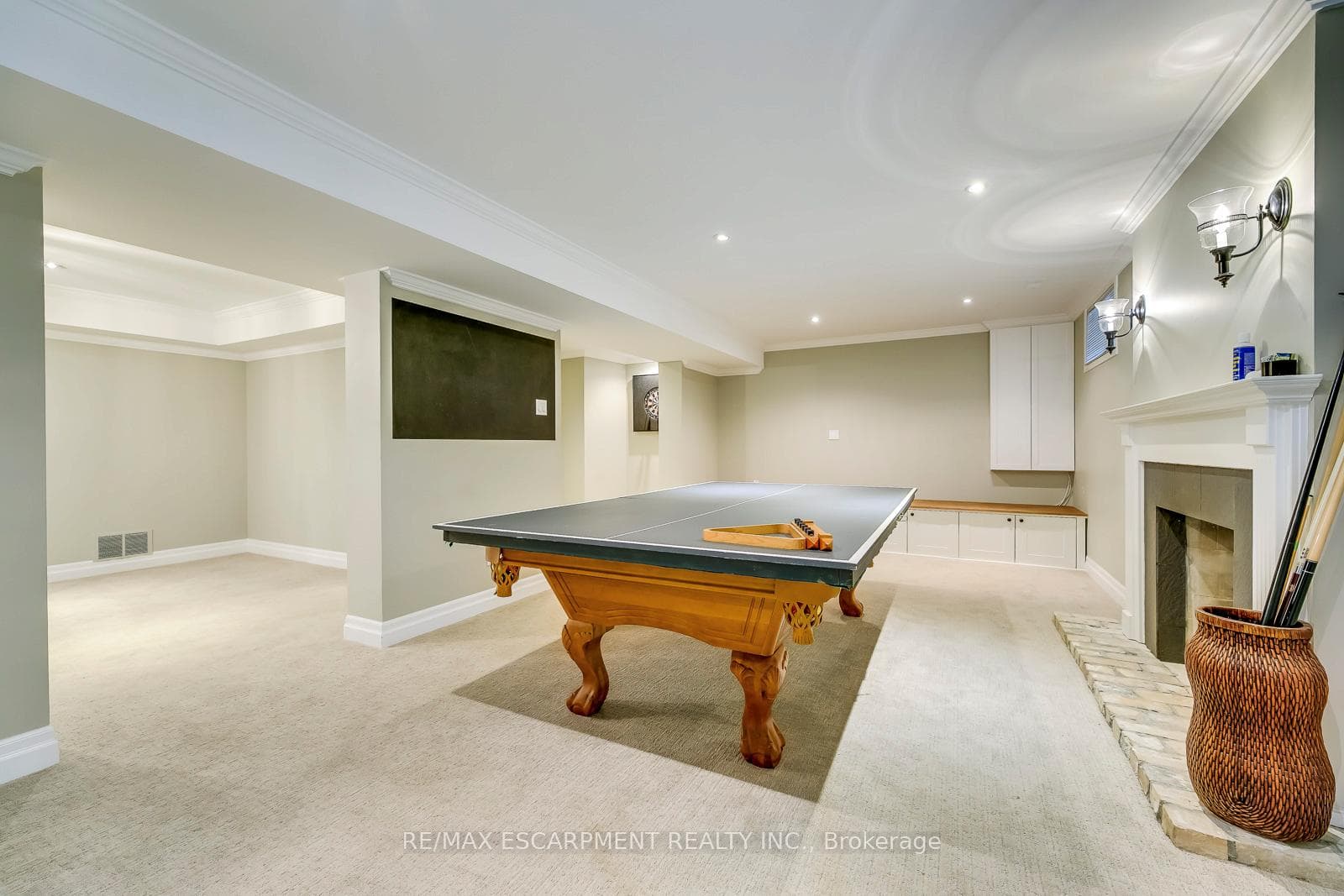 316 Cairncroft Road photo 35