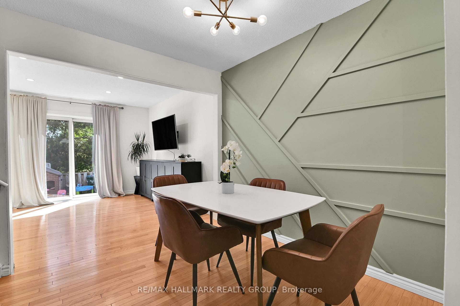 1505 Ballard Court Unit 3 photo 6