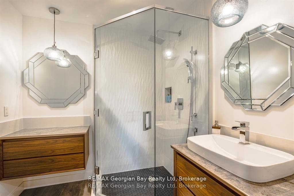 165 Wilson Road photo 31