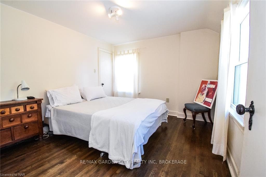 105 Glenwood Avenue photo 22