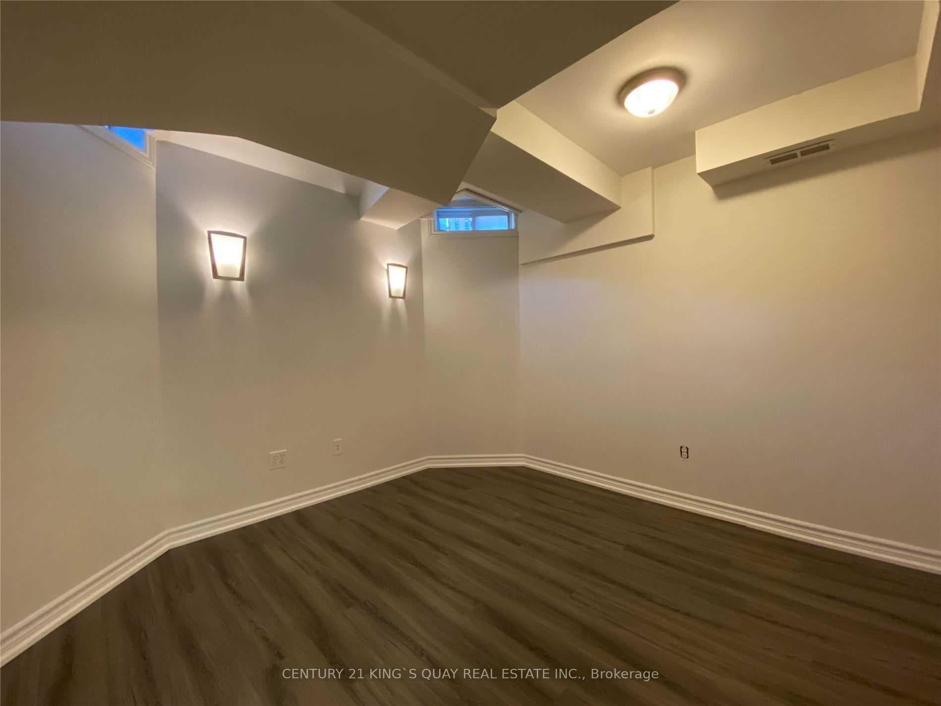 761 Dillman Avenue photo 5