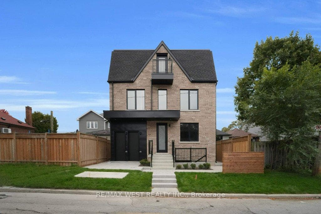 661 Winona Drive Unit A photo 2