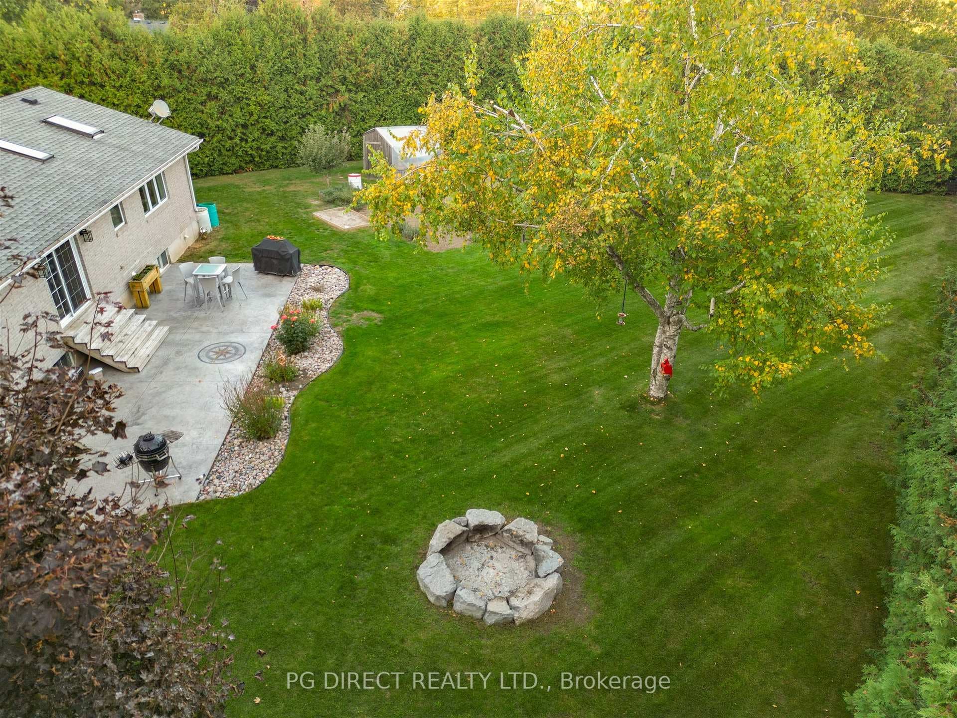 6 Whitt Crescent photo 27