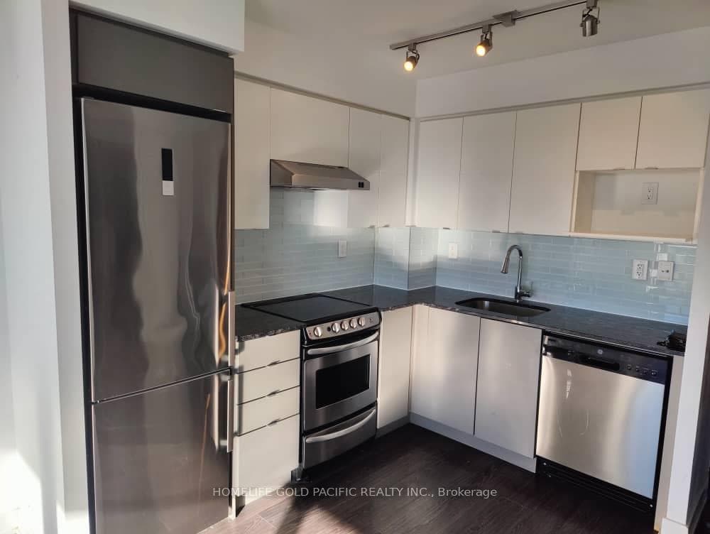 160 Flemington Road Unit 1313 photo 6