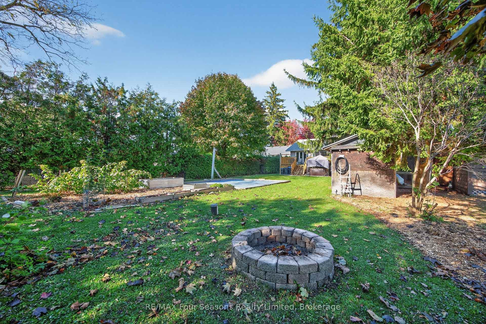 7 Batteaux Road photo 34