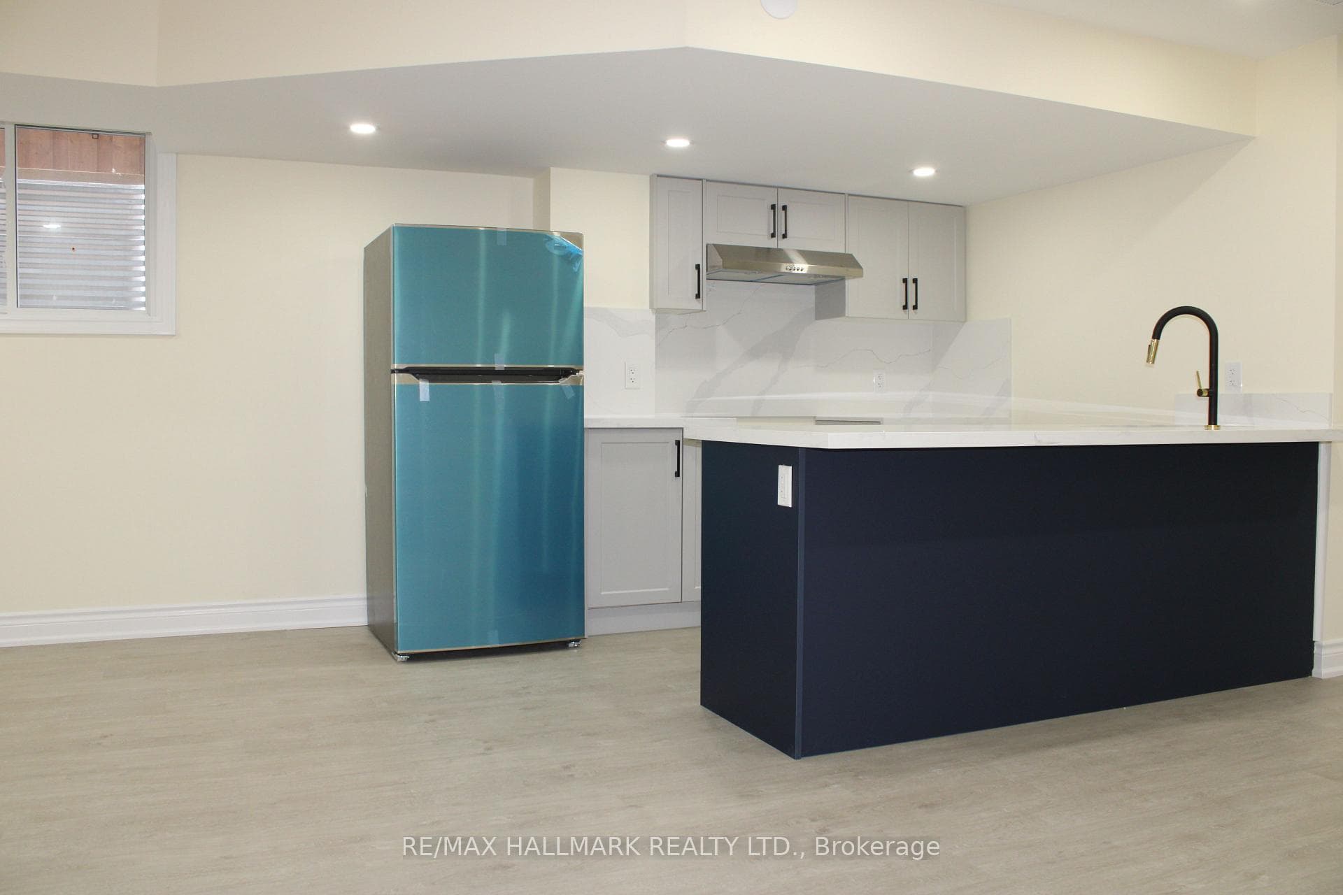 32 Huggins Drive photo 13
