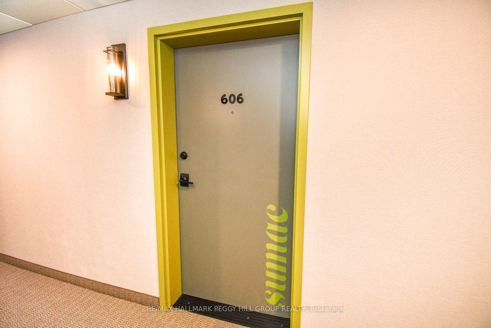 5 Chef Lane Unit 606 photo 2