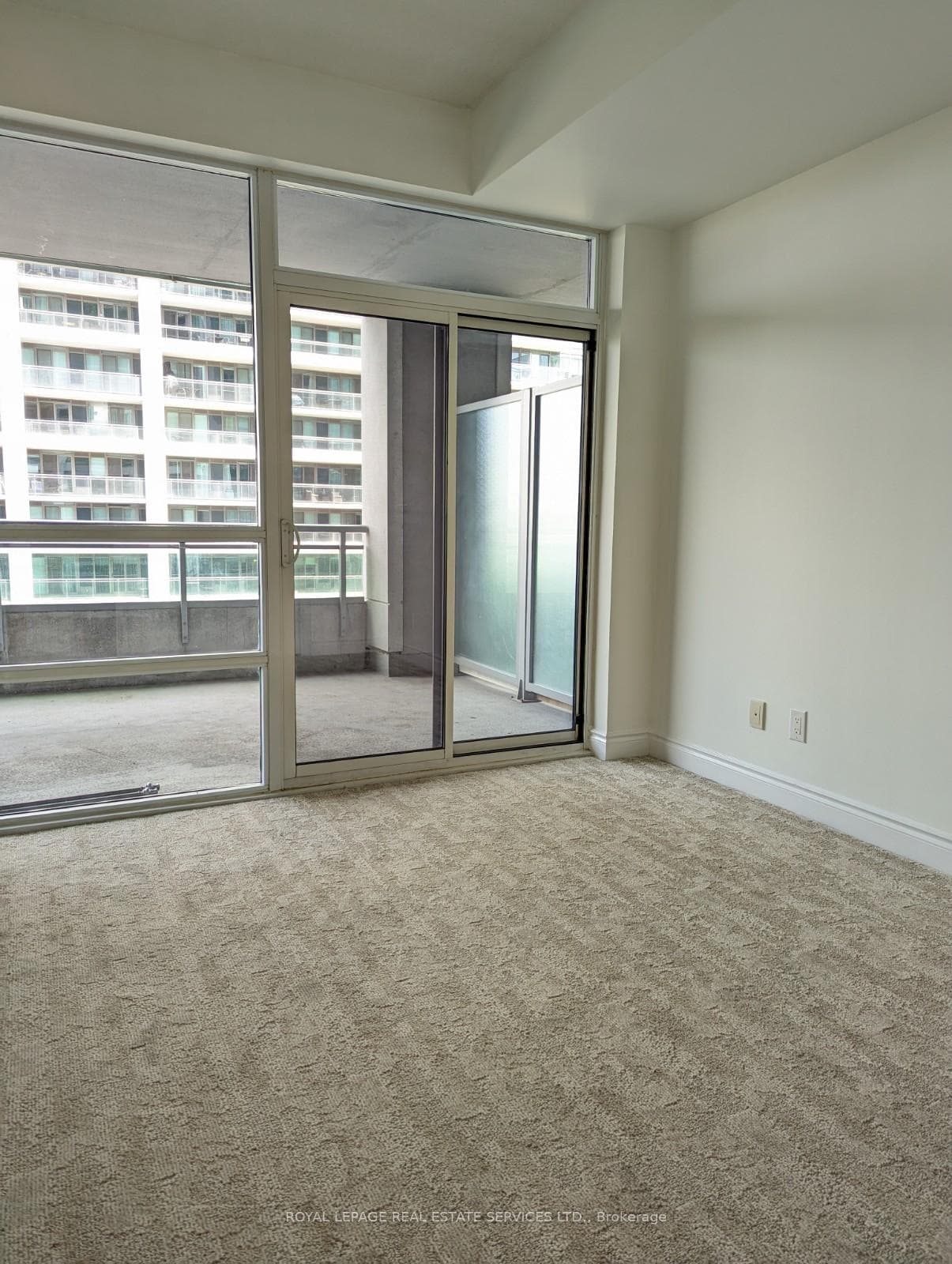 16 Brookers Lane Unit 506 photo 6