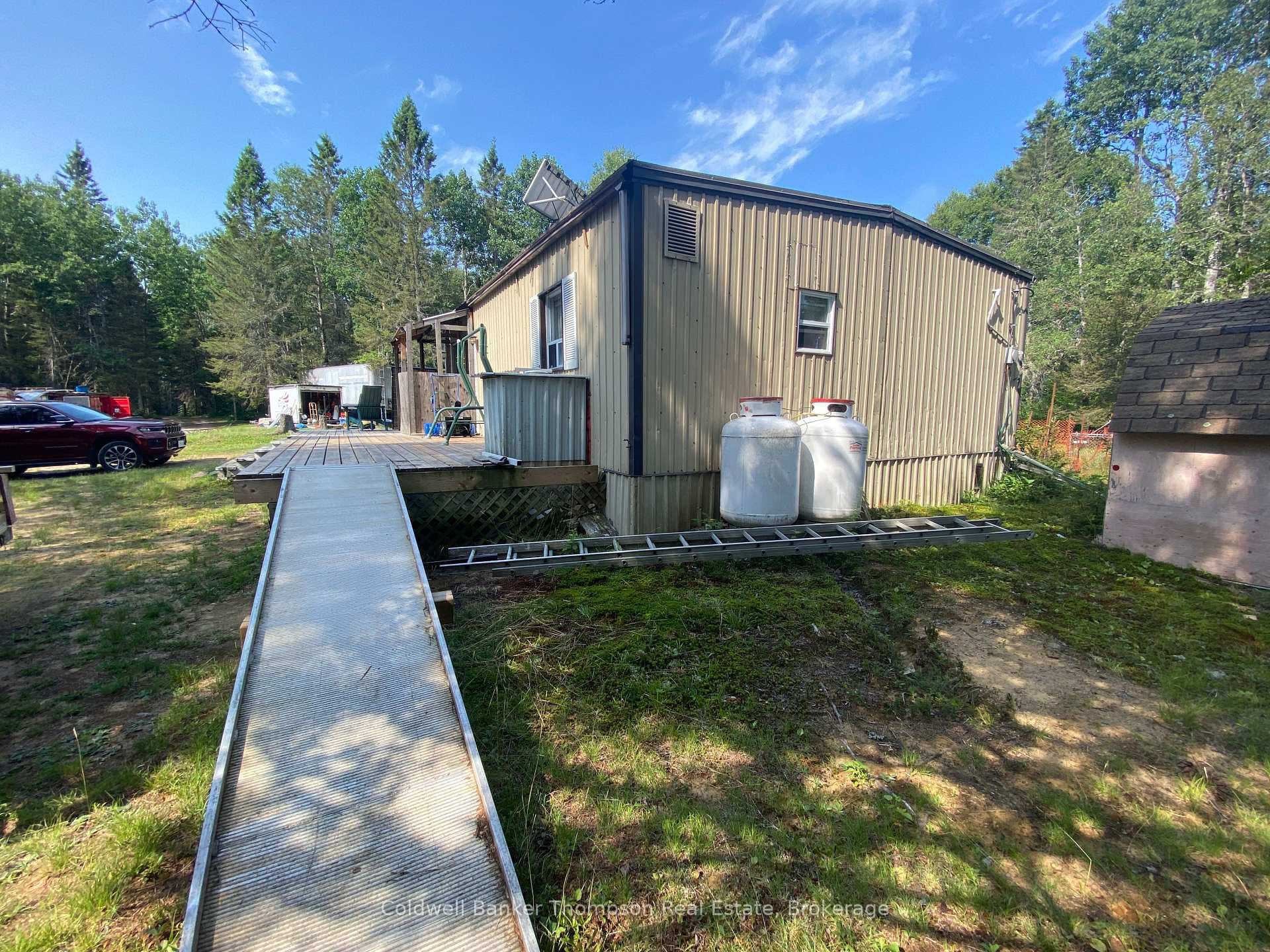 183 Sandhill Road photo 23